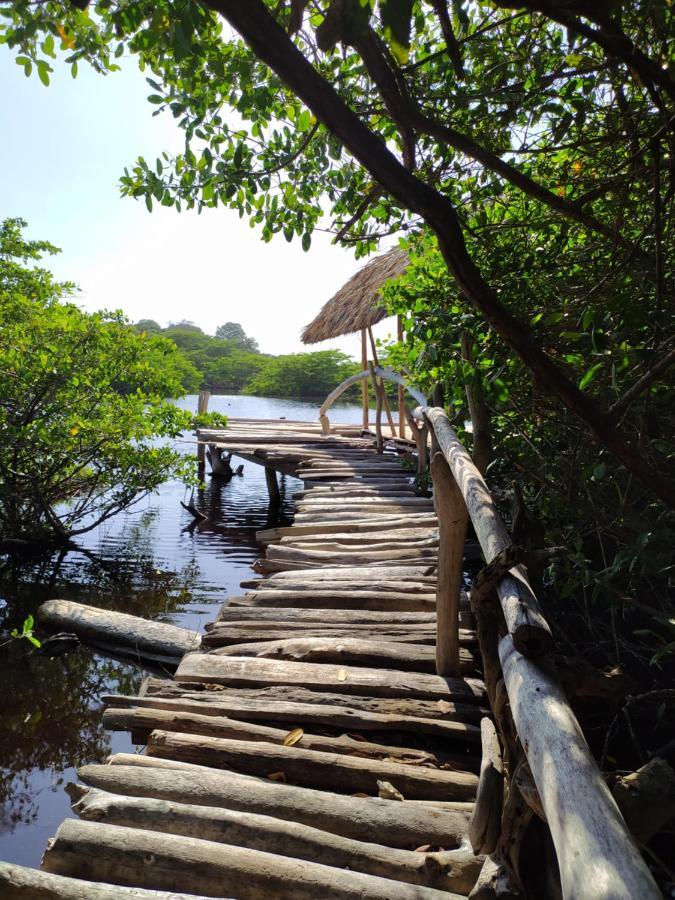 Готель Sol Y Mar Puerto Limon Екстер'єр фото